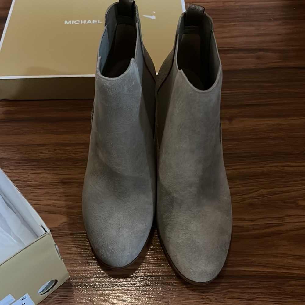 MICHAEL kors booties - Picture 5 of 5